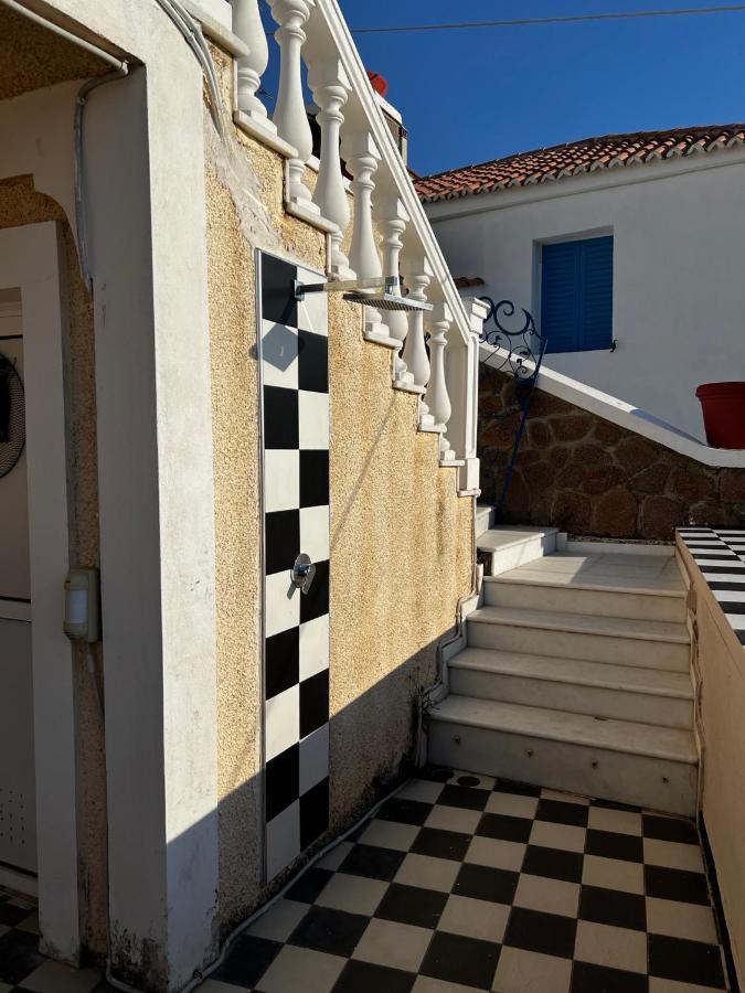 Summer Dream Poros Town Екстер'єр фото